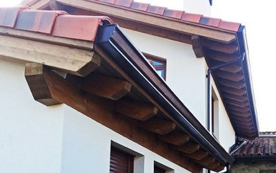 CONVERSIÓN DE ANTIGUA CUADRA EN VIVIENDA